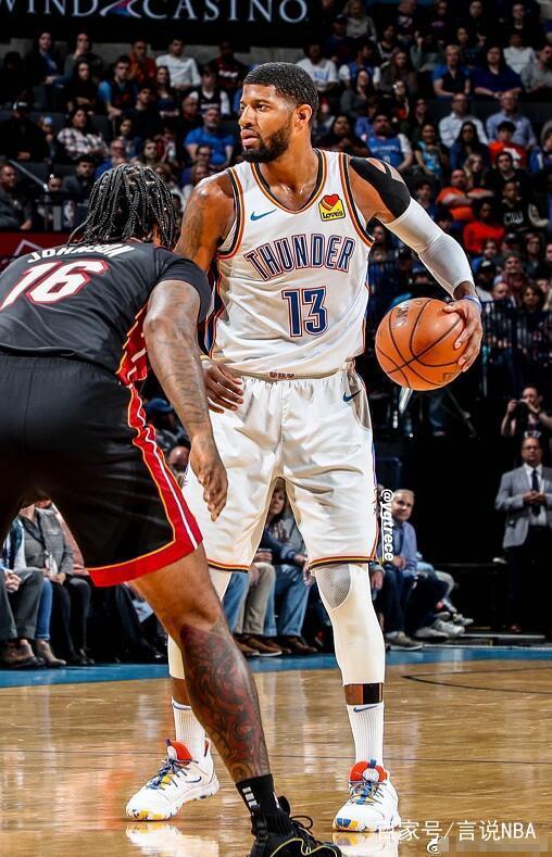 英超单场双0.8+数据：B费再创近四季第二纪录（英超一战双项0.8+，B费再写近四季次高纪录）