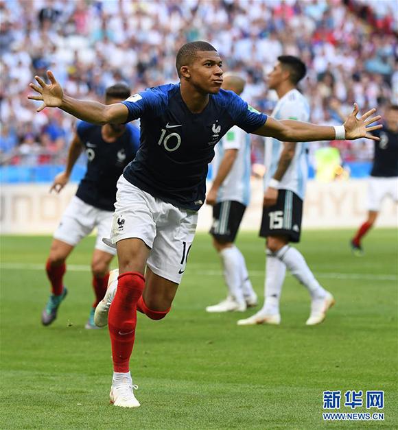 懂球译站 ｜ 英超想卫冕，为何这么难？（懂球译站 ｜ 英超为何难以卫冕？）