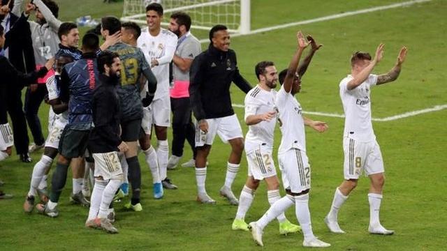 父亲：圣地亚哥从未讨论过离开的可能性，他在米兰很开心（父亲称：圣地亚哥未曾谈过离队，他在米兰很开心）