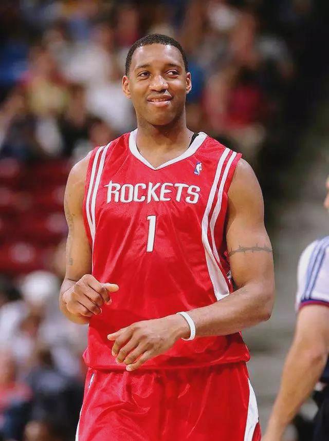 议起复盘 ｜ 连克强敌！祖巴茨伤缺反激活快船 攻防逻辑转变展现新打法（赛后复盘 ｜ 快船连斩强敌：祖巴茨伤停成催化剂，攻防思路转型催生新打法）