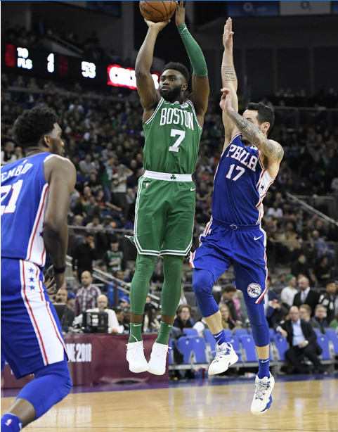 莫雷托：萨56和托莫里的续约进展迅速，米兰也打算和莱奥续约（莫雷托：萨56、托莫里续约进展迅猛，米兰也计划与莱奥续约）