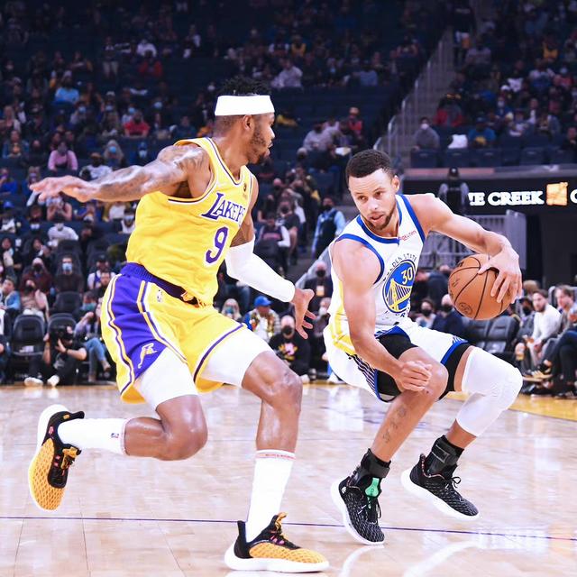 广州男篮官宣：租借管子煜到加拿大BSL联赛卫冕冠军 出任首发留洋（广州男篮宣布：管子煜租借加盟加拿大BSL卫冕冠军 将以首发开启留洋）